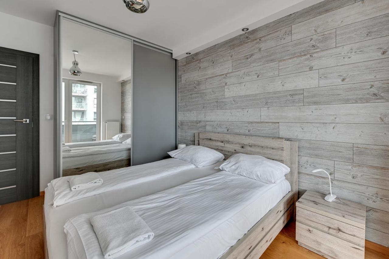 Grand Apartments - Luxury Apartment On The 11Th Floor With A View Of The Old Town 그단스크 외부 사진