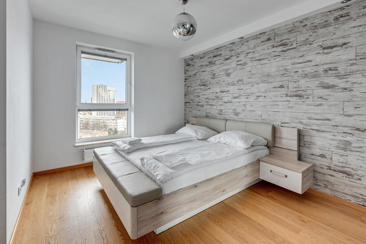 Grand Apartments - Luxury Apartment On The 11Th Floor With A View Of The Old Town 그단스크 외부 사진